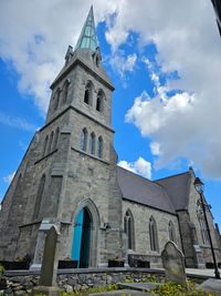 Note 106 - 1 Pearse Lyons church